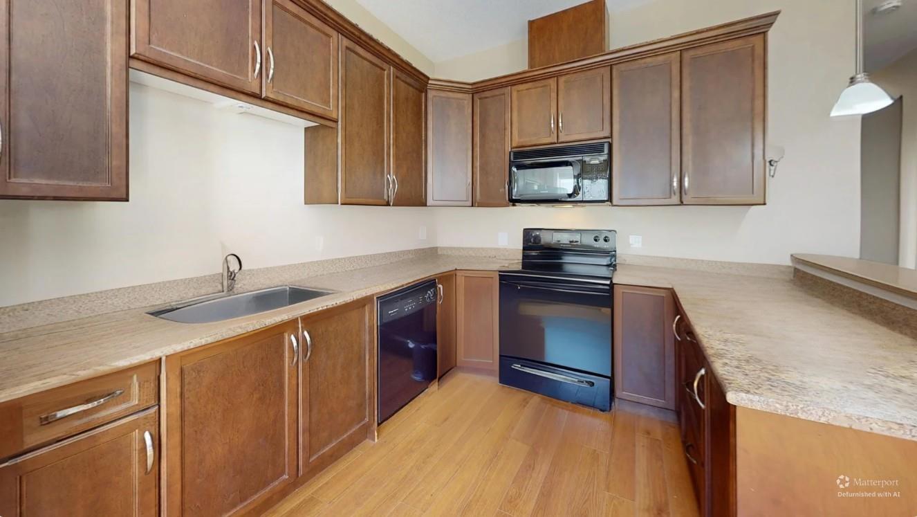 Property at 7 9140 HAZEL STREET image 5