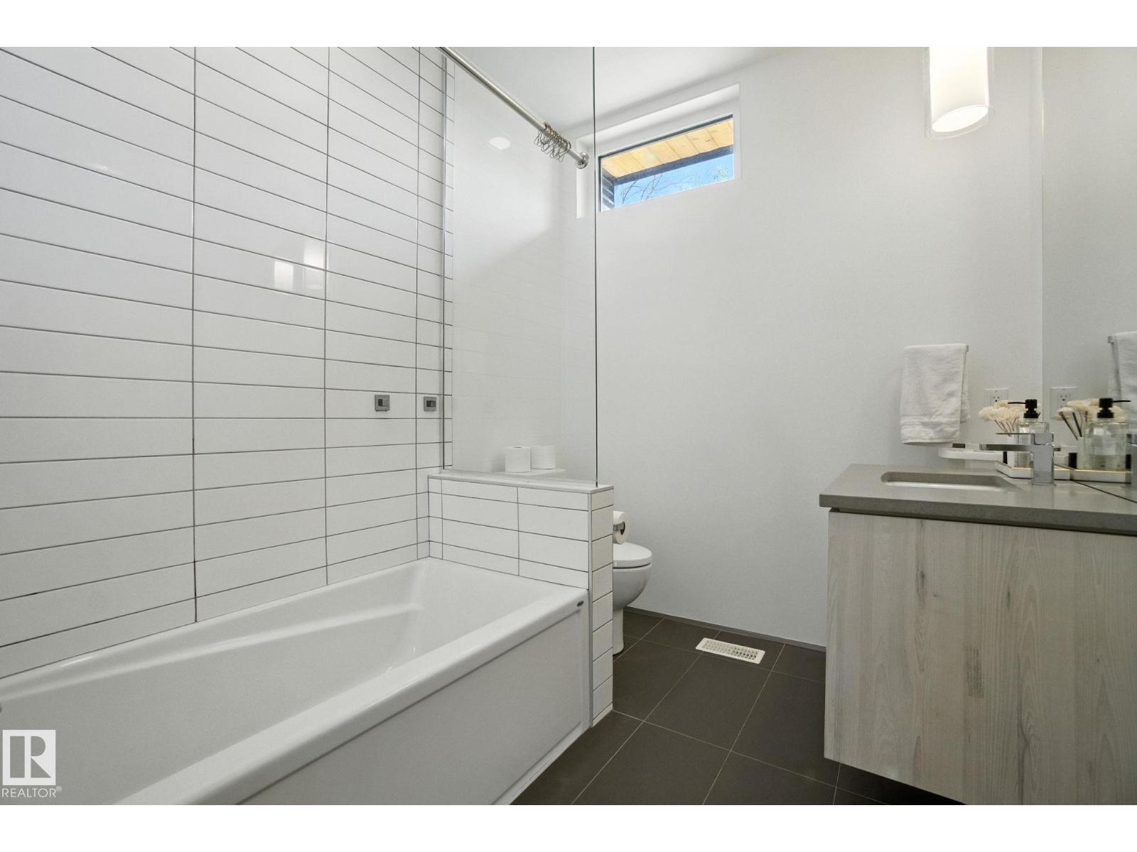 10626 127 St Nw, Edmonton, Alberta  T5N 1W1 - Photo 25 - E4452886