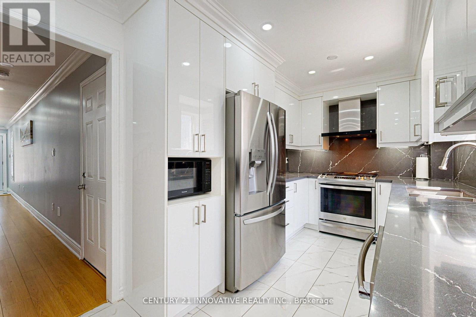 31 Stable Gate, Brampton, Ontario  L7A 1V7 - Photo 11 - W12345664