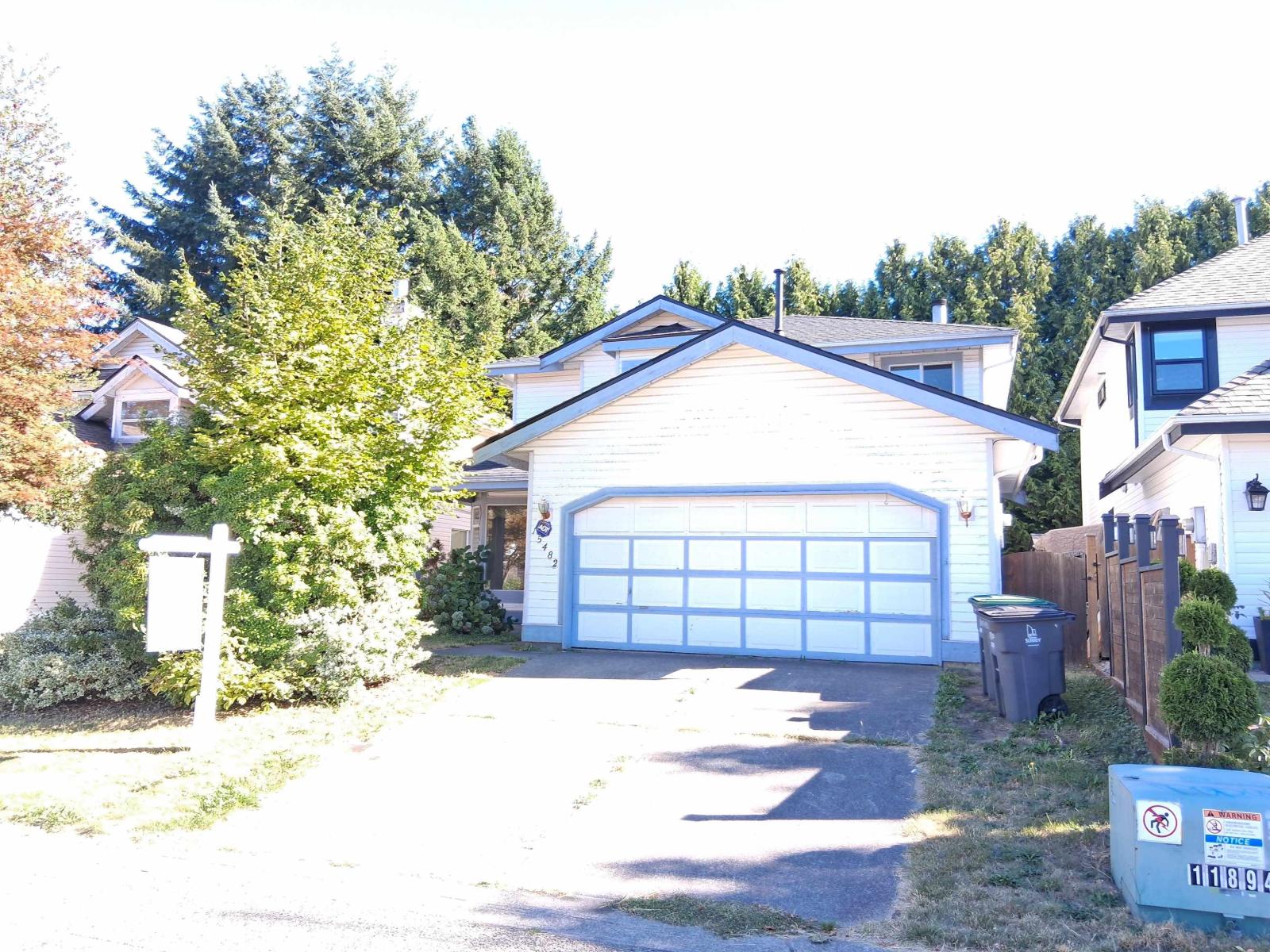 Property at 15482 91 AVENUE image 1