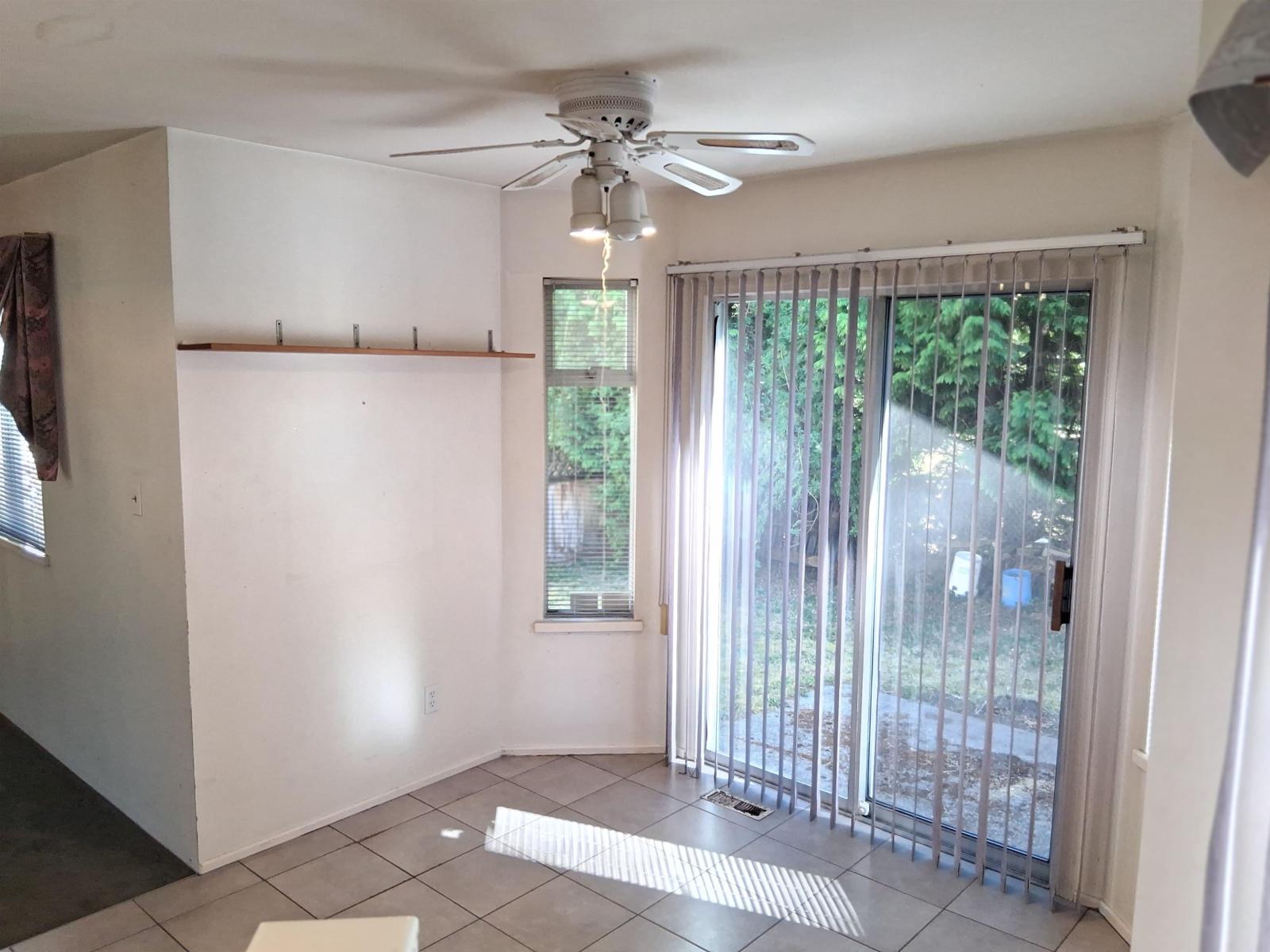 Property at 15482 91 AVENUE image 5