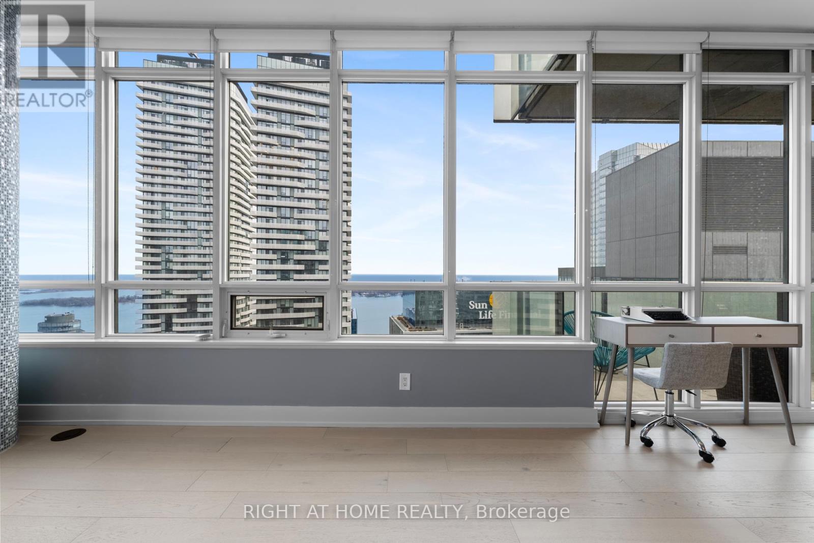 5104 - 65 Bremner Boulevard, Toronto, Ontario  M5J 0A7 - Photo 7 - C12345678