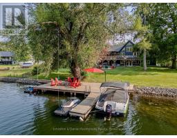 3928 West Canal Road, Severn (Washago), Ca