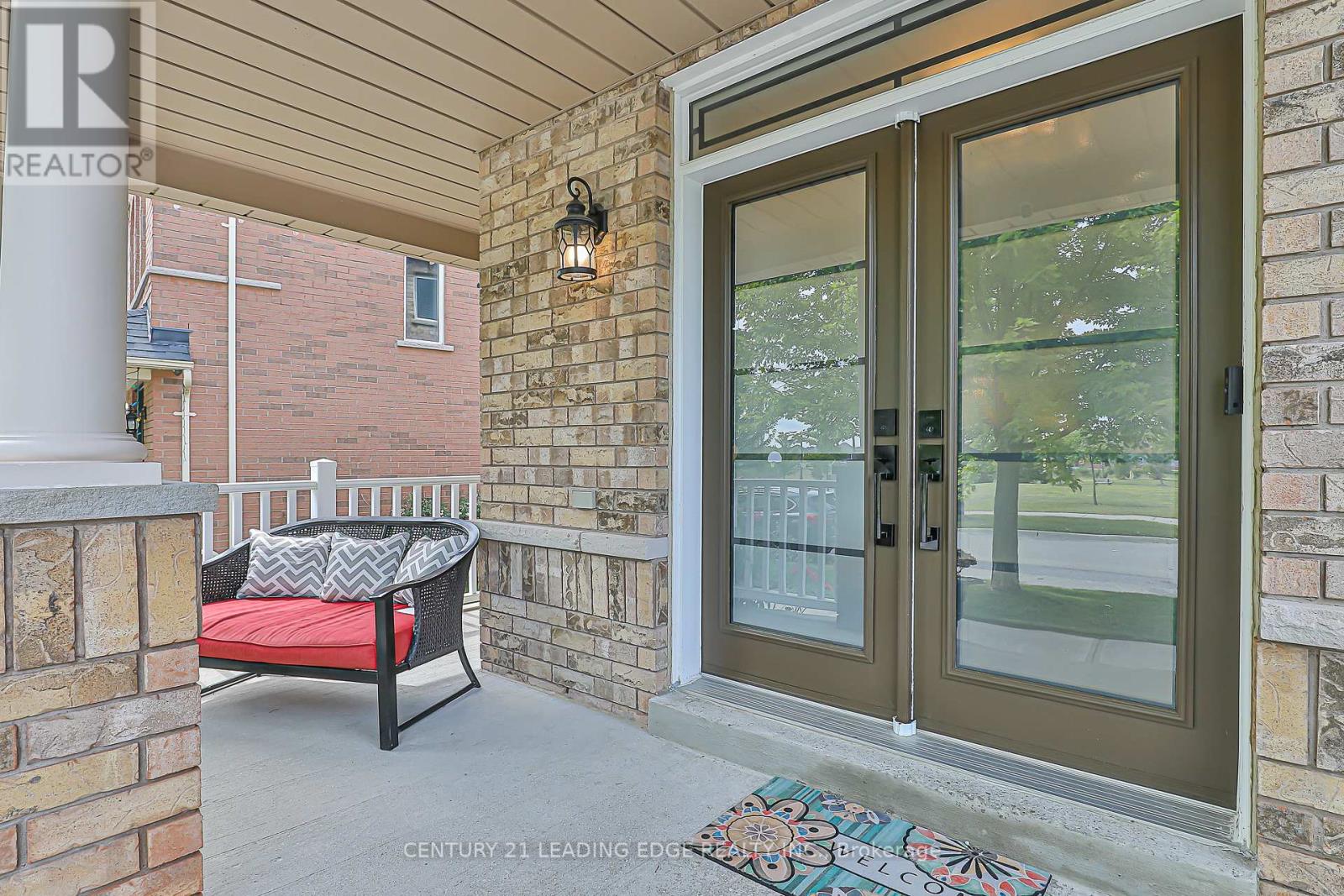 Property at 30 SUNNYRIDGE AVENUE image 2