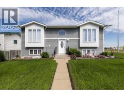 5204 42 Street Central Innisfail, Innisfail, Ca