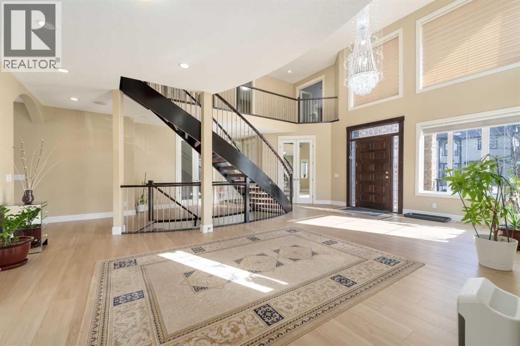 Property at 150 Saddlelake Grove NE image 3