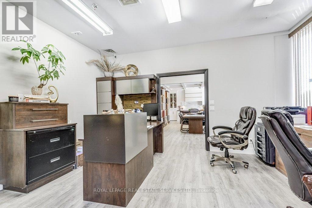 12 - 2576 Dunwin Drive, Mississauga (Western Business Park), Ontario  L5L 5P6 - Photo 4 - W12345693