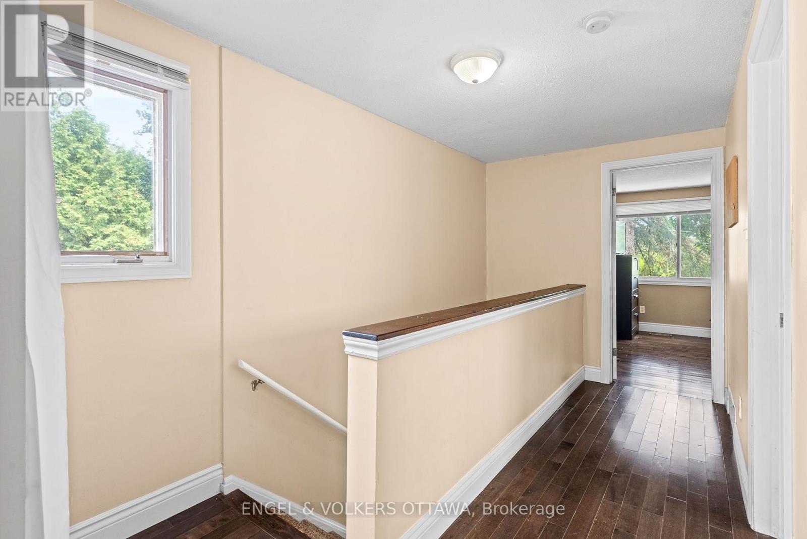 42 Henfield Avenue, Ottawa, Ontario  K2J 1J8 - Photo 14 - X12345719