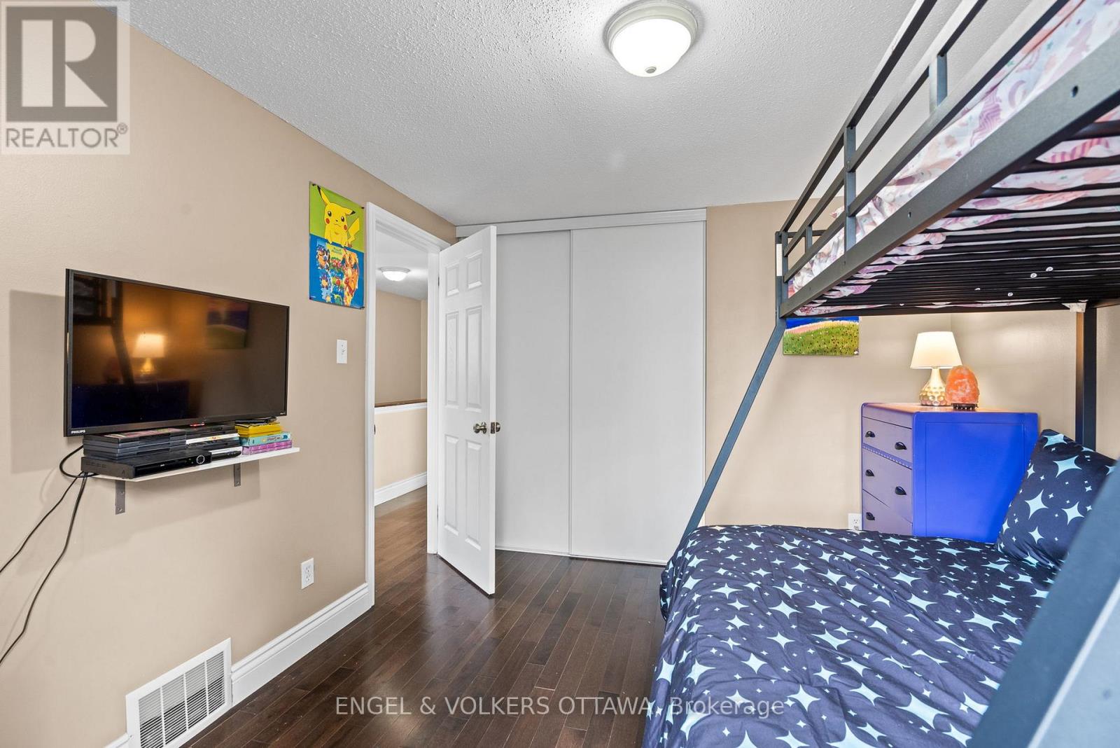 42 Henfield Avenue, Ottawa, Ontario  K2J 1J8 - Photo 18 - X12345719