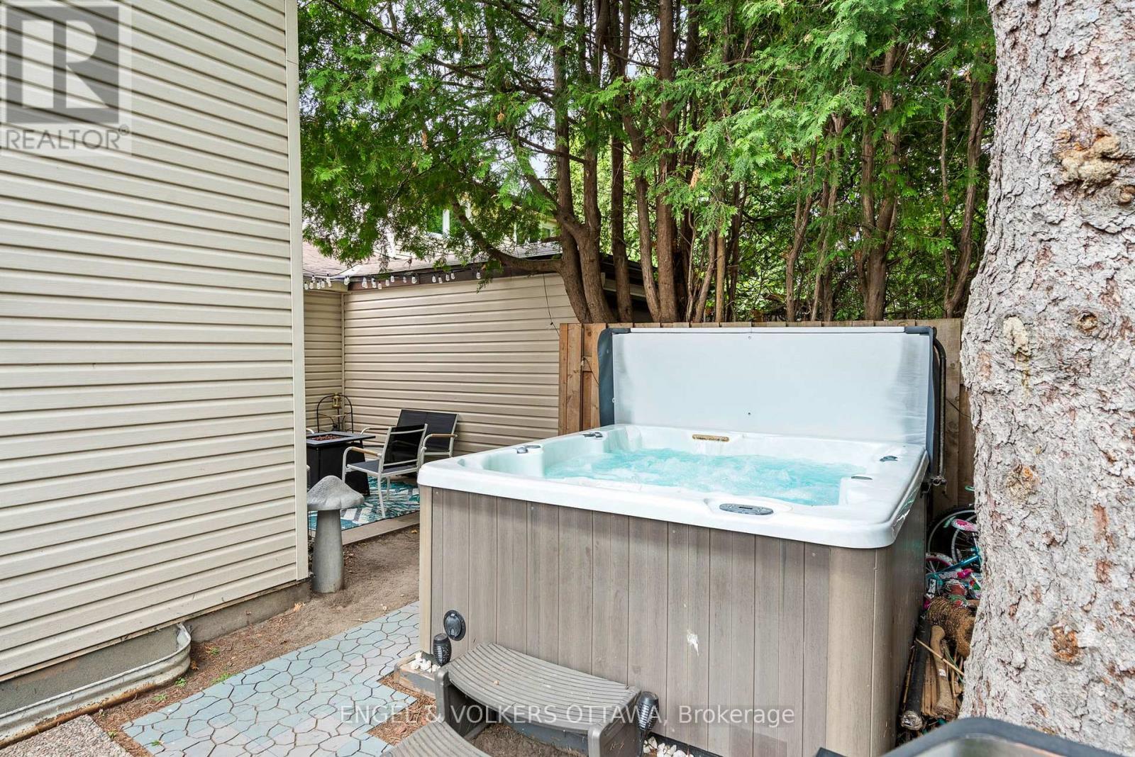 42 Henfield Avenue, Ottawa, Ontario  K2J 1J8 - Photo 26 - X12345719