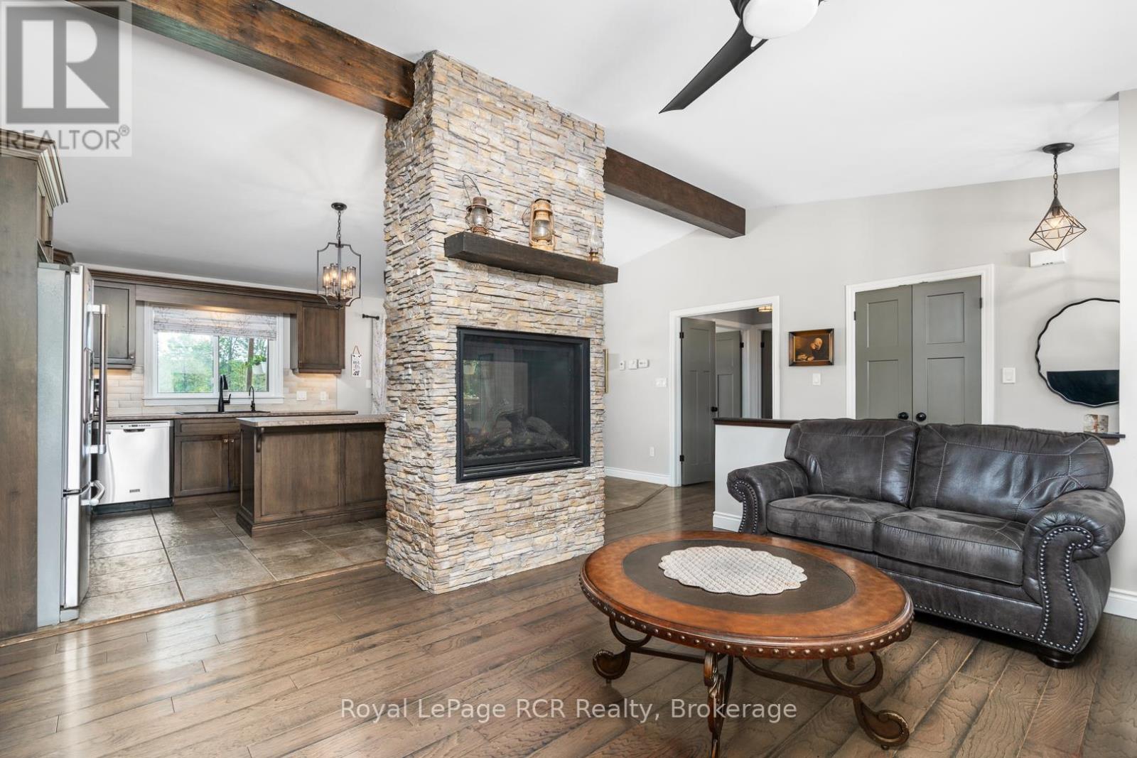 112 Scotts Hill Road, West Grey, Ontario  N4N 3B8 - Photo 12 - X12278871