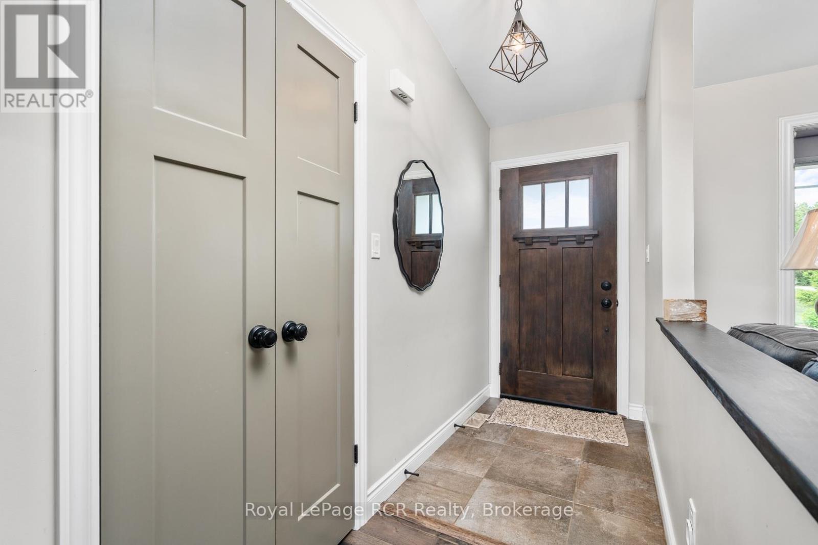 112 Scotts Hill Road, West Grey, Ontario  N4N 3B8 - Photo 10 - X12278871