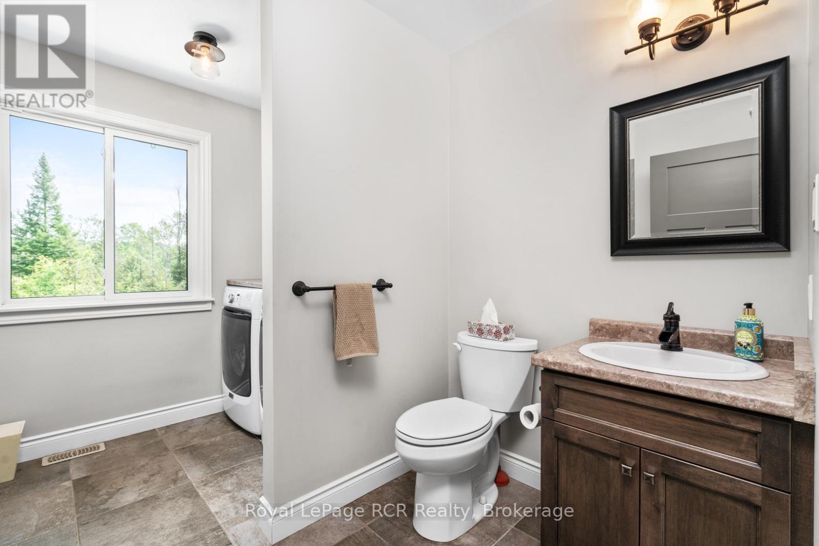 112 Scotts Hill Road, West Grey, Ontario  N4N 3B8 - Photo 23 - X12278871
