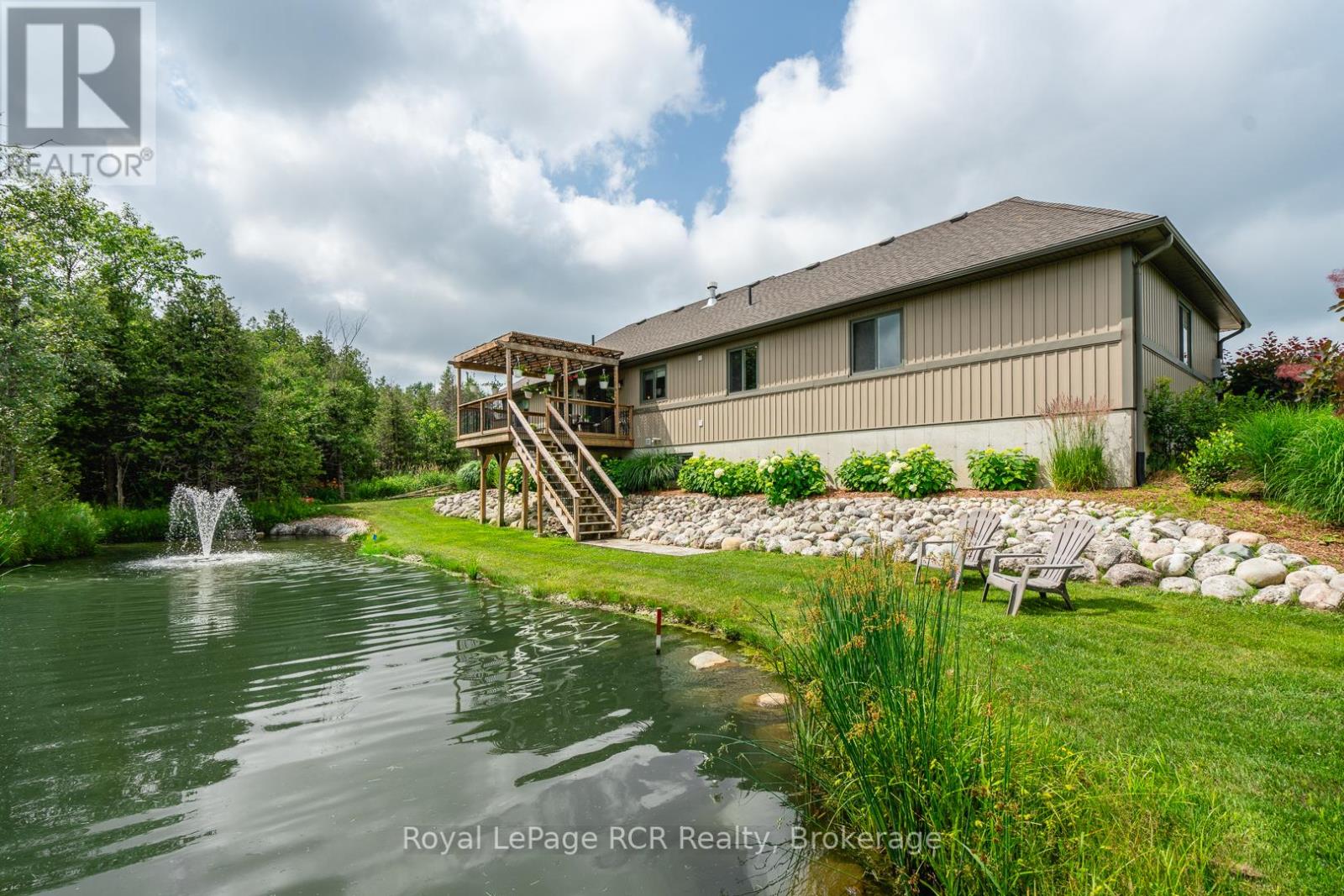 112 Scotts Hill Road, West Grey, Ontario  N4N 3B8 - Photo 6 - X12278871