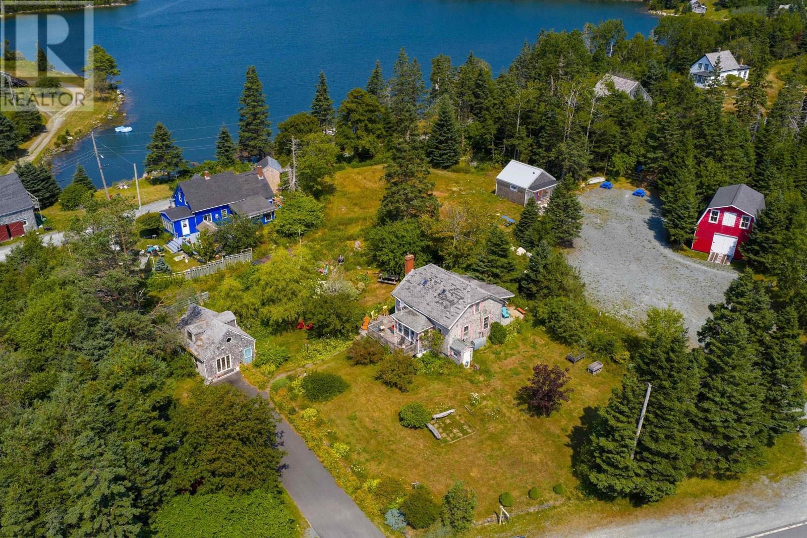 10293 Highway Highway E, Oyster Pond, Nova Scotia  B0J 1P0 - Photo 2 - 202520567