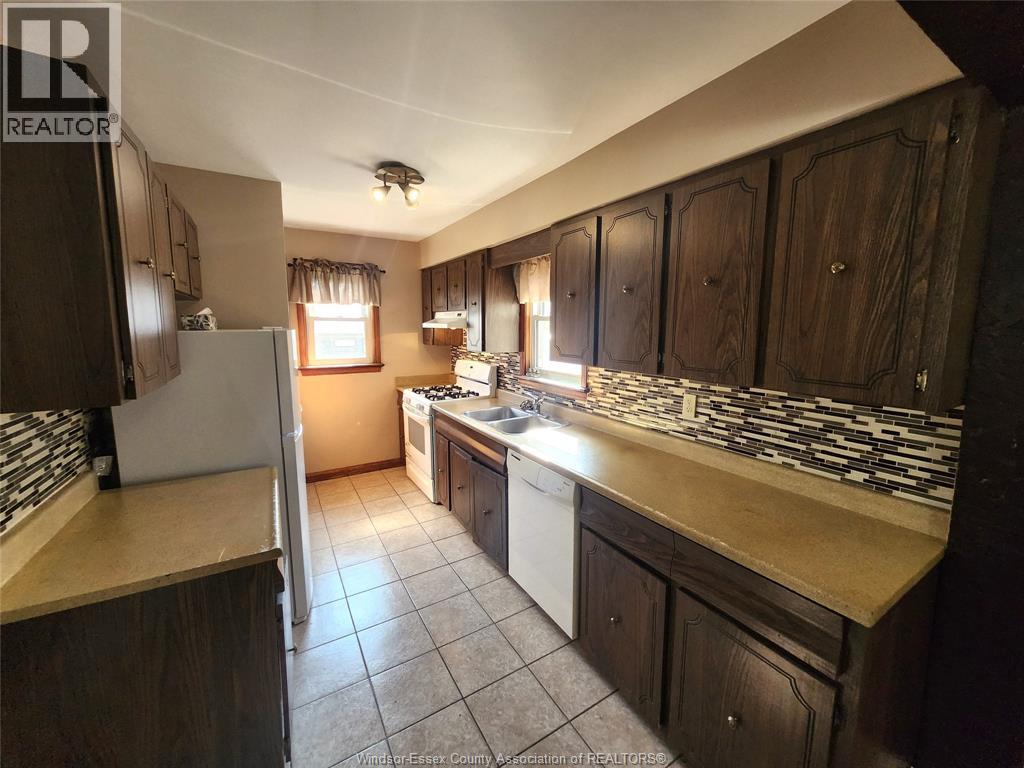 Property at 2586 RANDOLPH AVENUE image 5