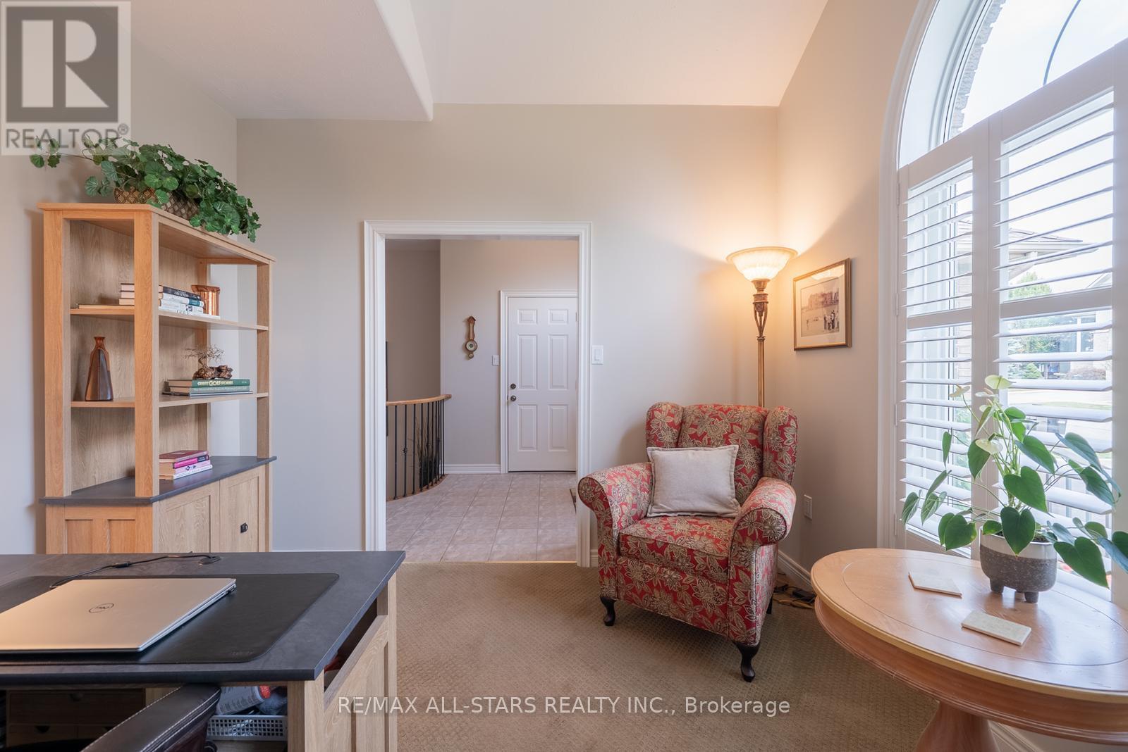 79 Gardiner Drive, Bradford West Gwillimbury, Ontario  L3Z 3G2 - Photo 8 - N12345746