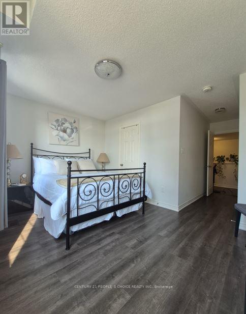 71 Riverwalk Drive N, Hamilton, Ontario  L0R 2H1 - Photo 32 - X12343215