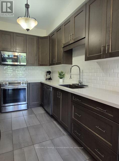 71 Riverwalk Drive N, Hamilton, Ontario  L0R 2H1 - Photo 24 - X12343215