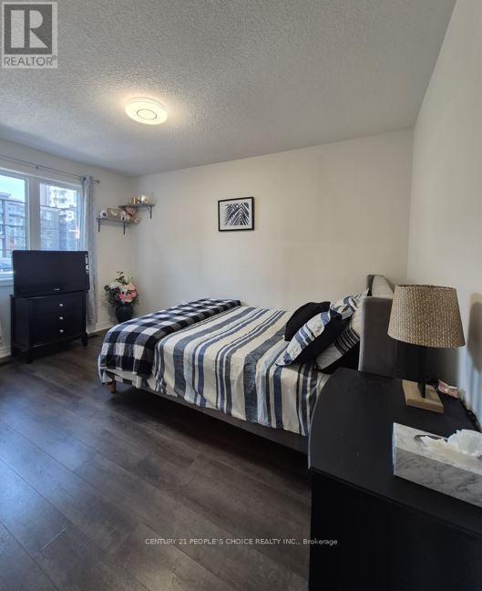 71 Riverwalk Drive N, Hamilton, Ontario  L0R 2H1 - Photo 33 - X12343215
