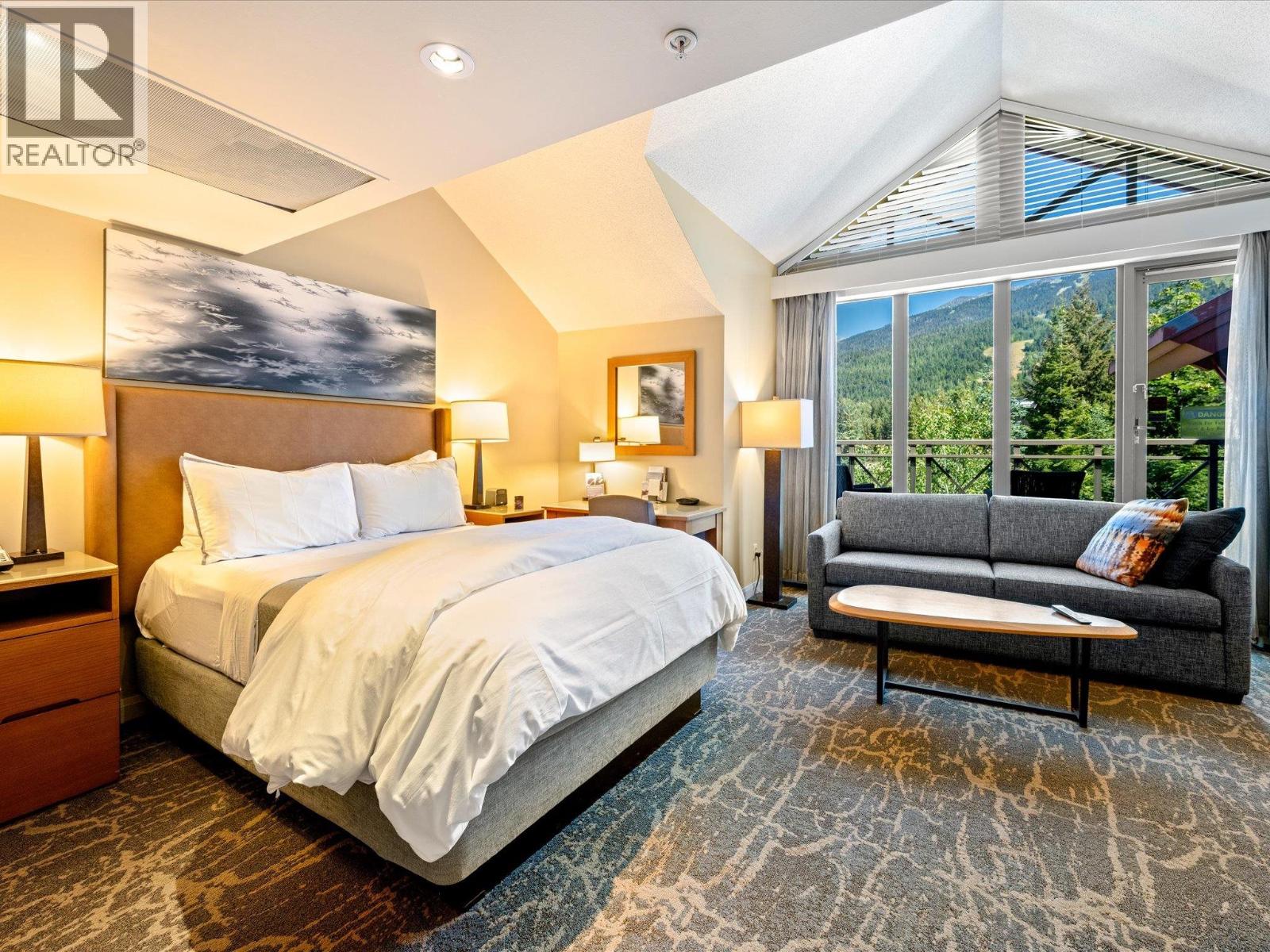 904 4090 WHISTLER WAY, Whistler, British Columbia