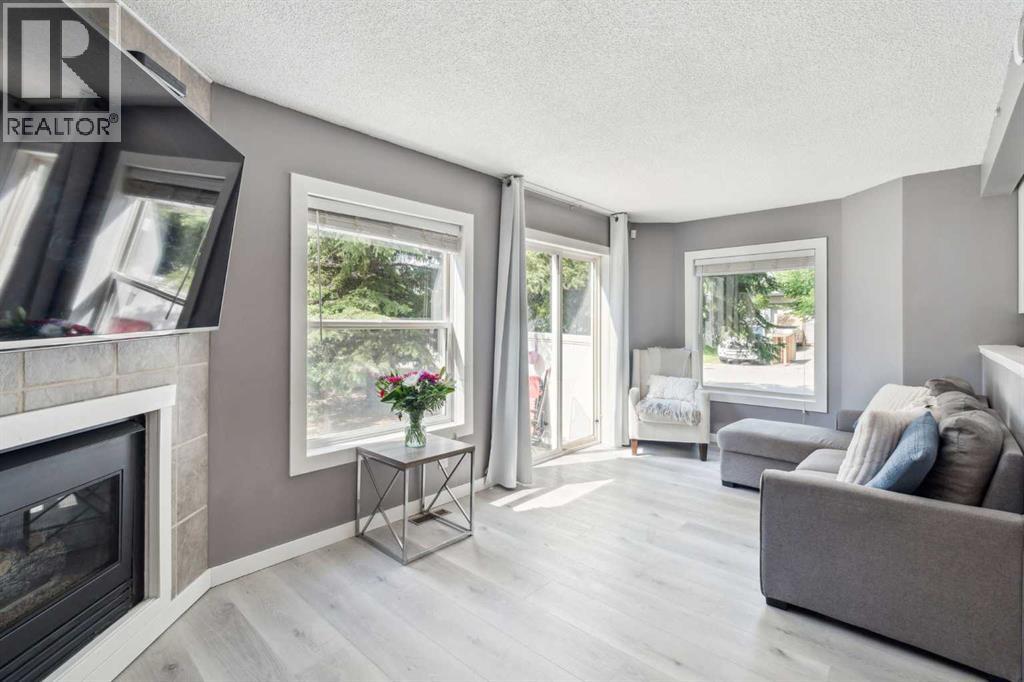 Property at 1336 154 Avenue SW image 4