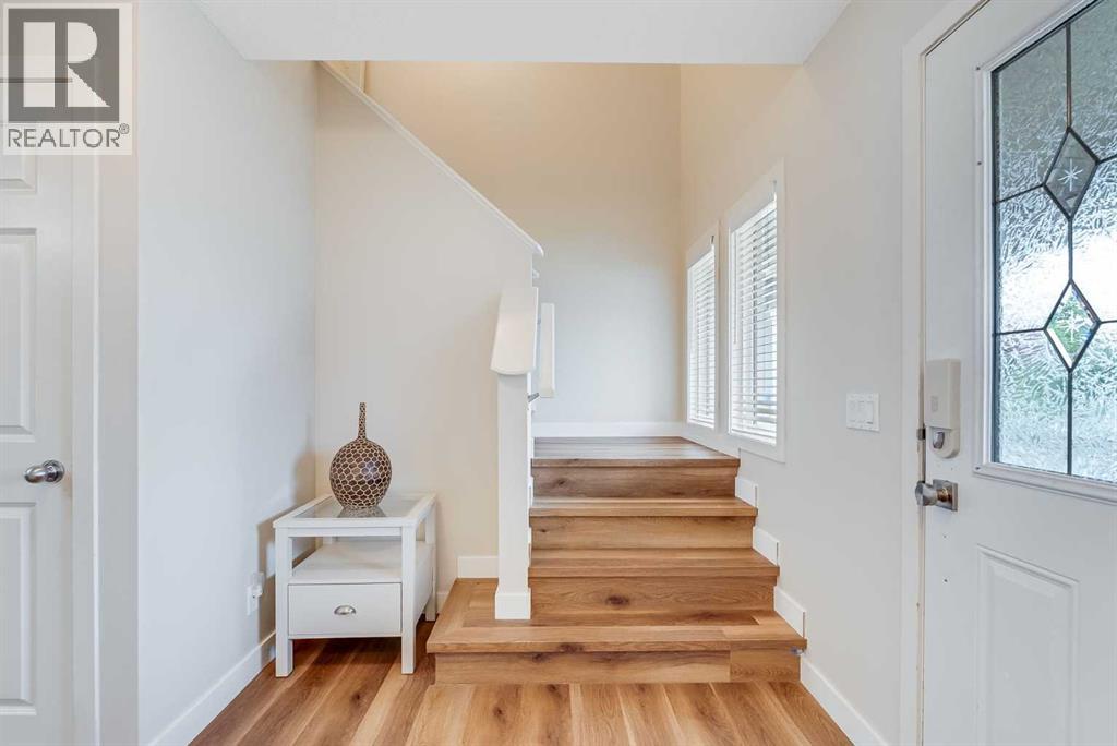 Property at 164 Copperstone Gardens SE image 3