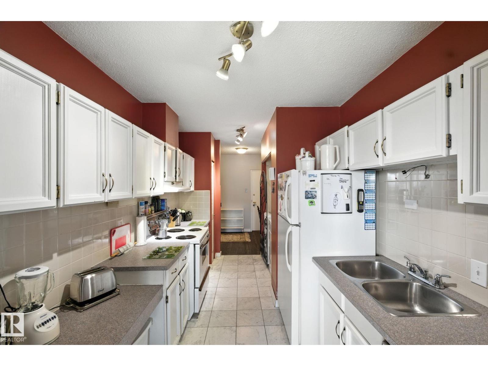 #405 9809 110 St Nw, Edmonton, Alberta  T5K 2J9 - Photo 9 - E4453043