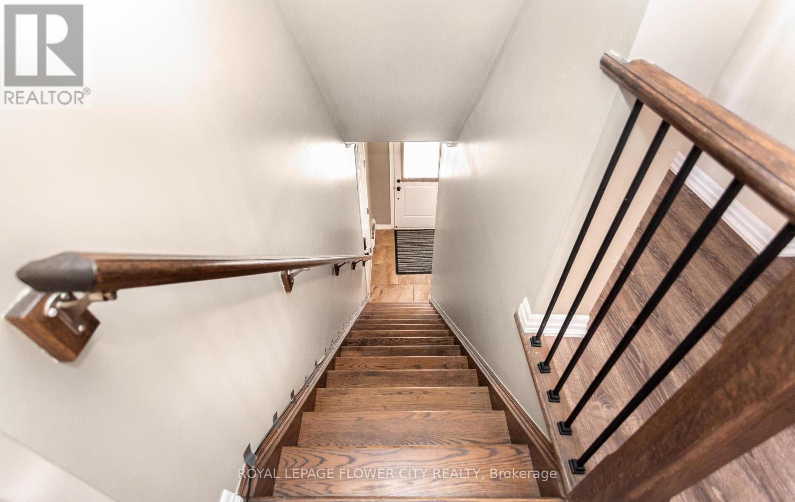 266 Harold Dent Trail, Oakville (Go Glenorchy), Ontario  L6M 1S1 - Photo 19 - W12341910
