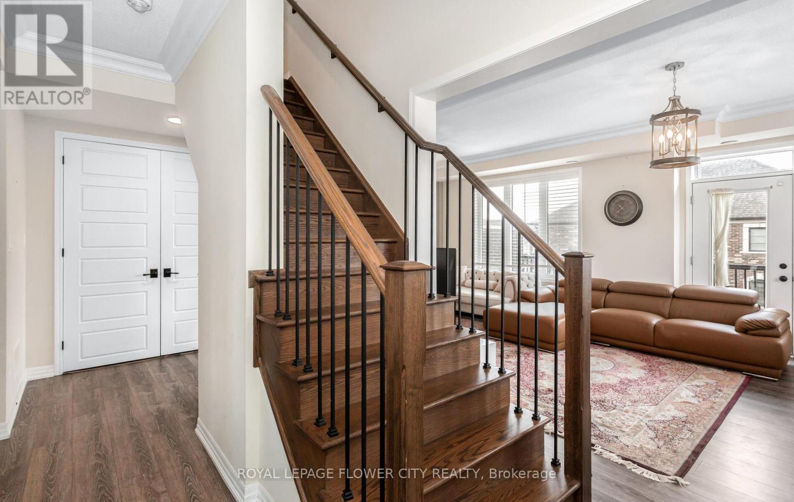 266 Harold Dent Trail, Oakville (Go Glenorchy), Ontario  L6M 1S1 - Photo 20 - W12341910