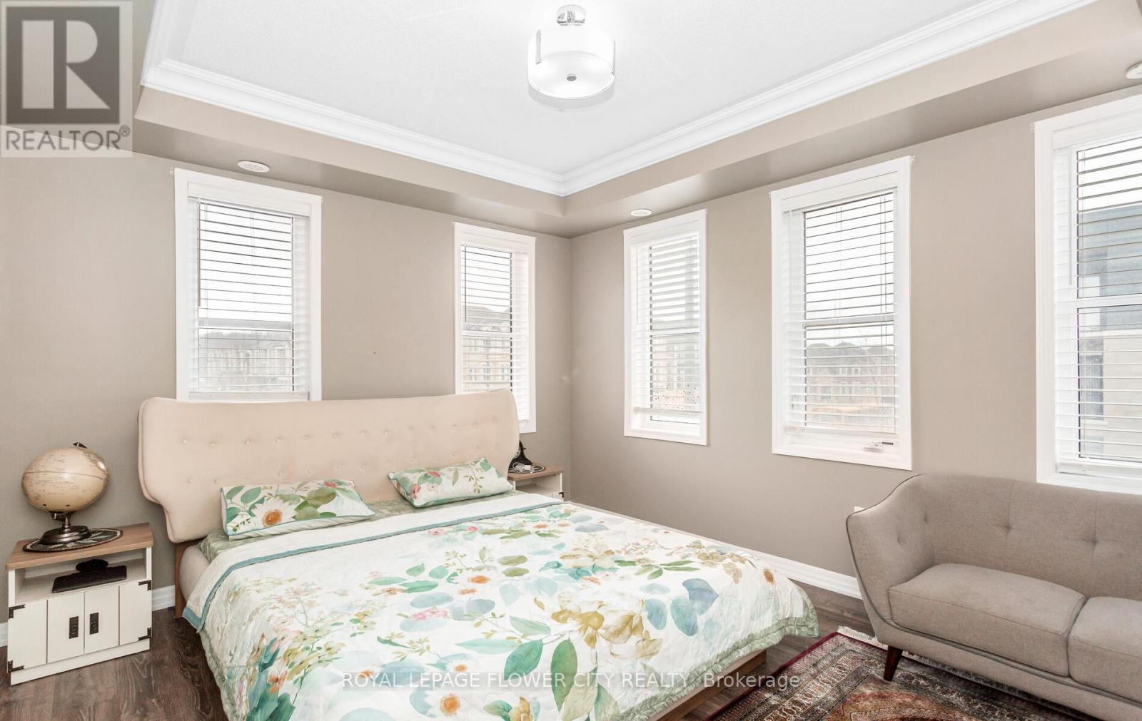 266 Harold Dent Trail, Oakville (Go Glenorchy), Ontario  L6M 1S1 - Photo 33 - W12341910
