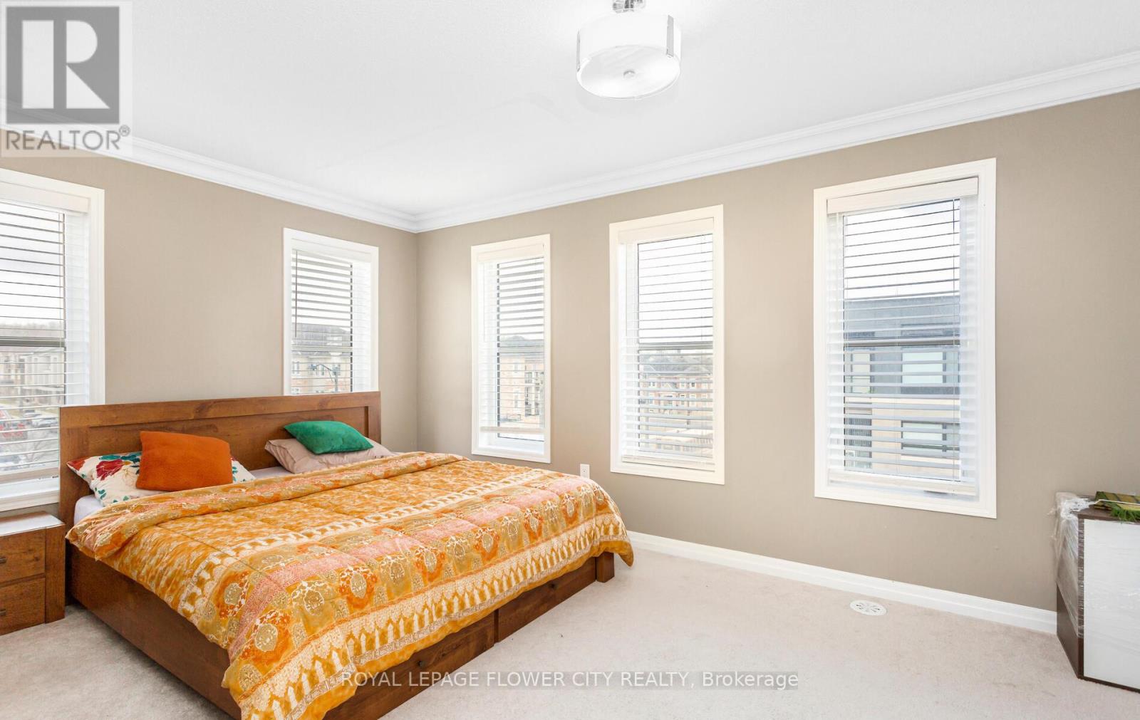 266 Harold Dent Trail, Oakville (Go Glenorchy), Ontario  L6M 1S1 - Photo 42 - W12341910