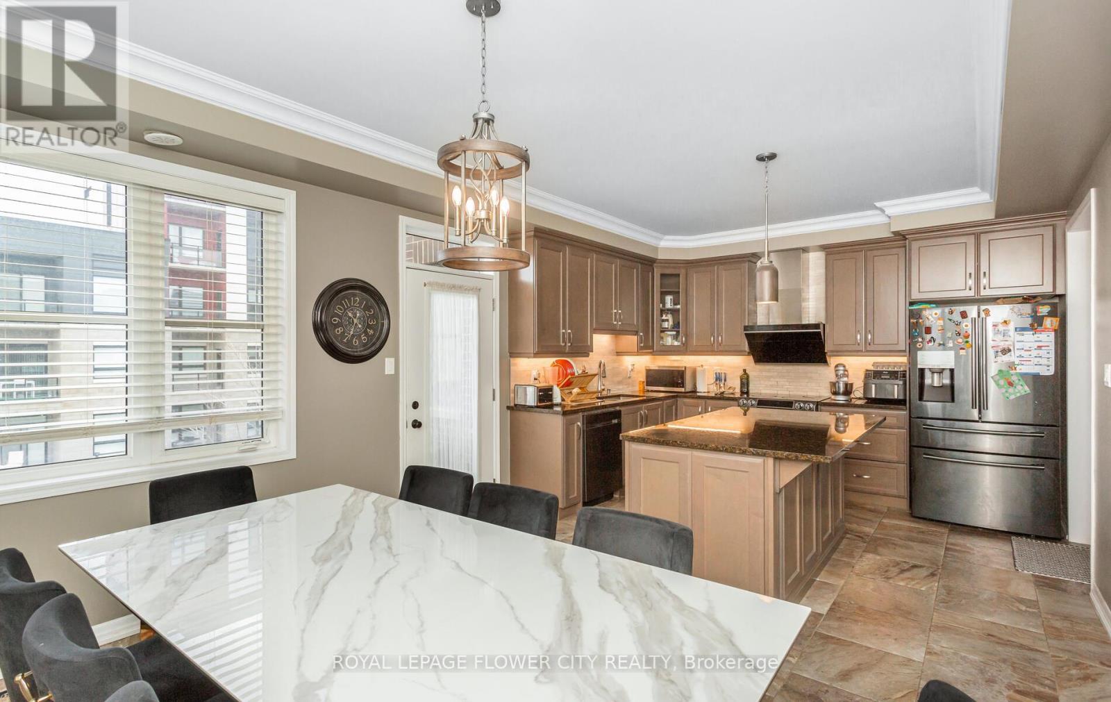 266 Harold Dent Trail, Oakville (Go Glenorchy), Ontario  L6M 1S1 - Photo 29 - W12341913