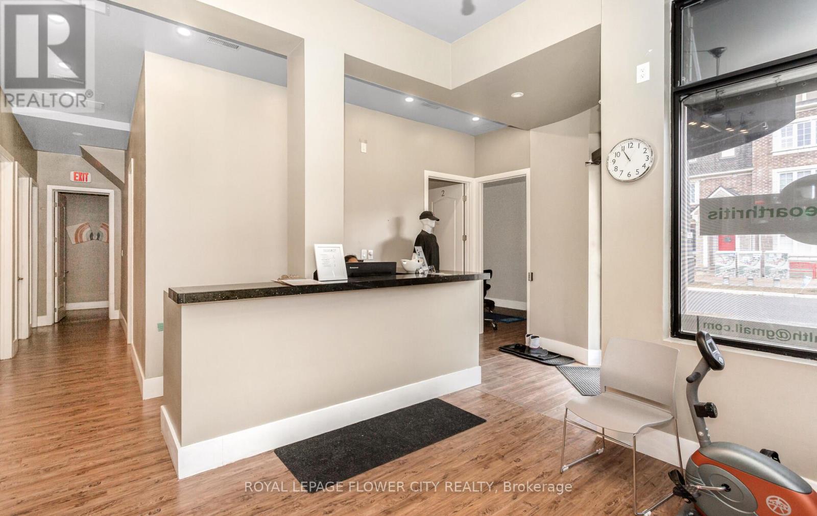 266 Harold Dent Trail, Oakville (Go Glenorchy), Ontario  L6M 1S1 - Photo 7 - W12341913