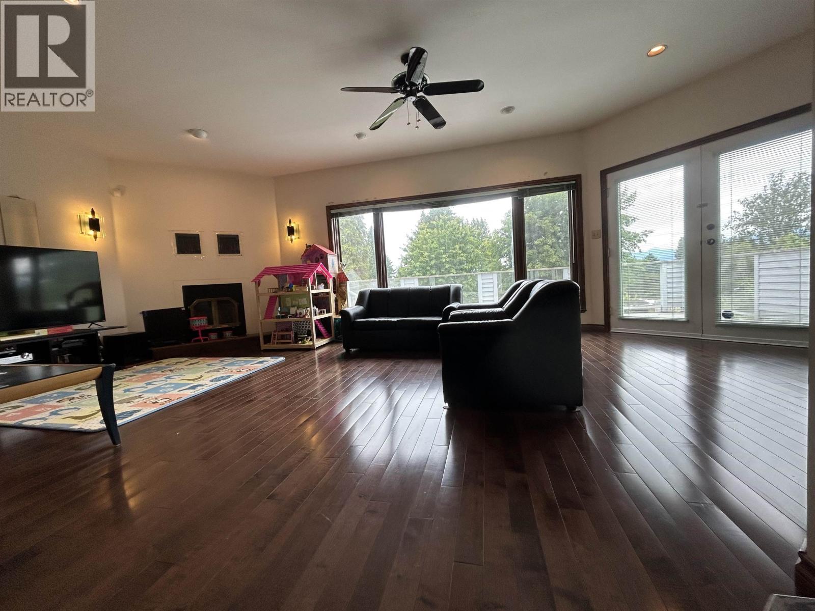 7943 Rosewood Street, Burnaby, British Columbia  V5E 2H4 - Photo 9 - R3027648