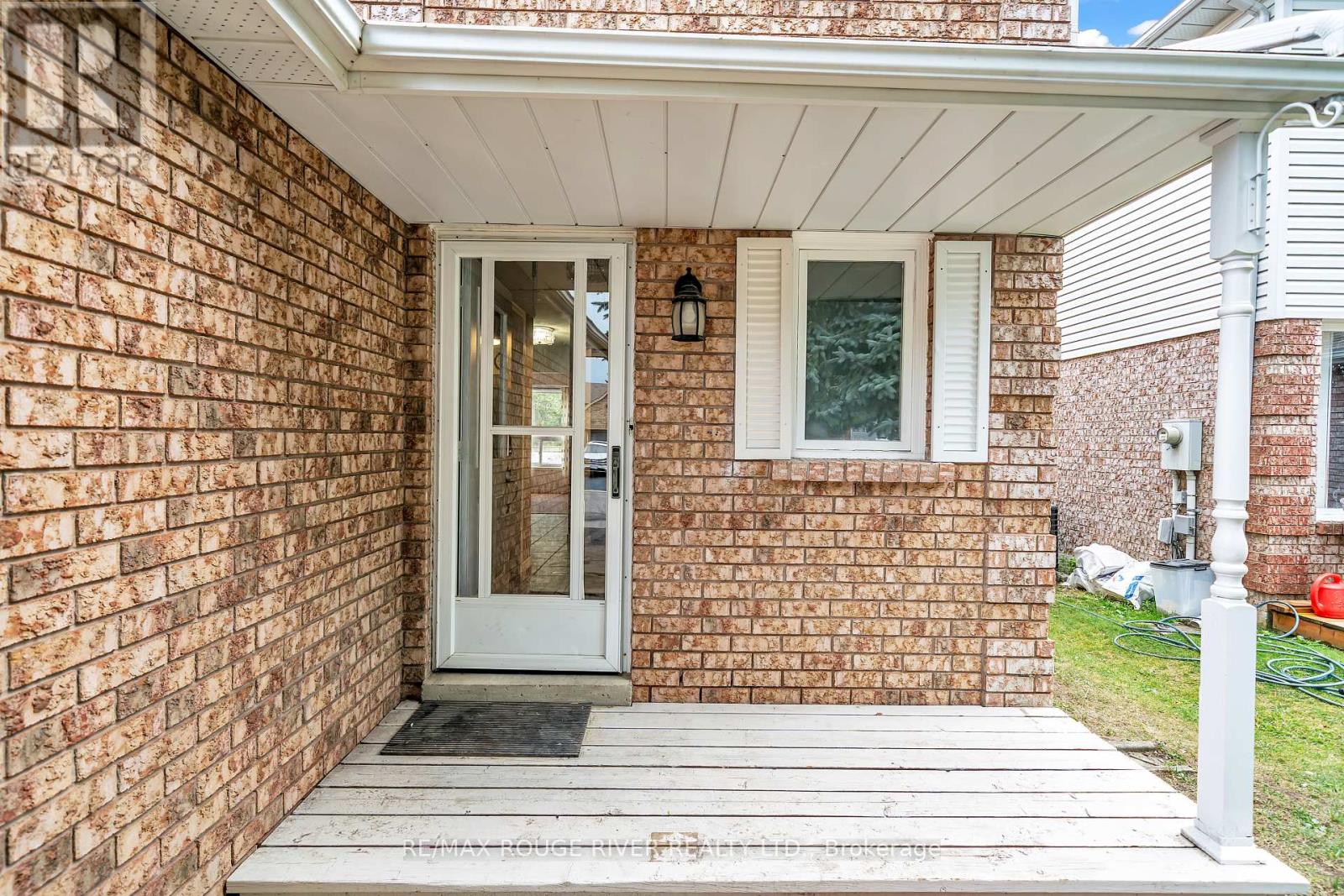 Property at 17 FENWICK AVENUE image 3