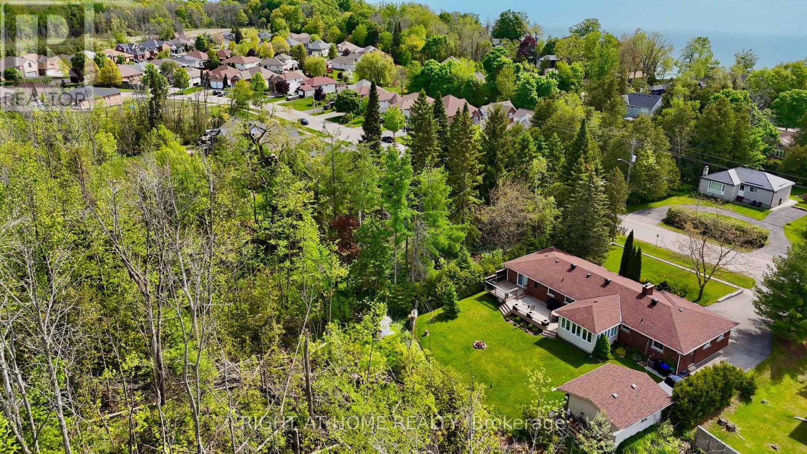 2802 Ireton Street, Innisfil (Alcona), Ontario  L9S 2J2 - Photo 10 - N12343663