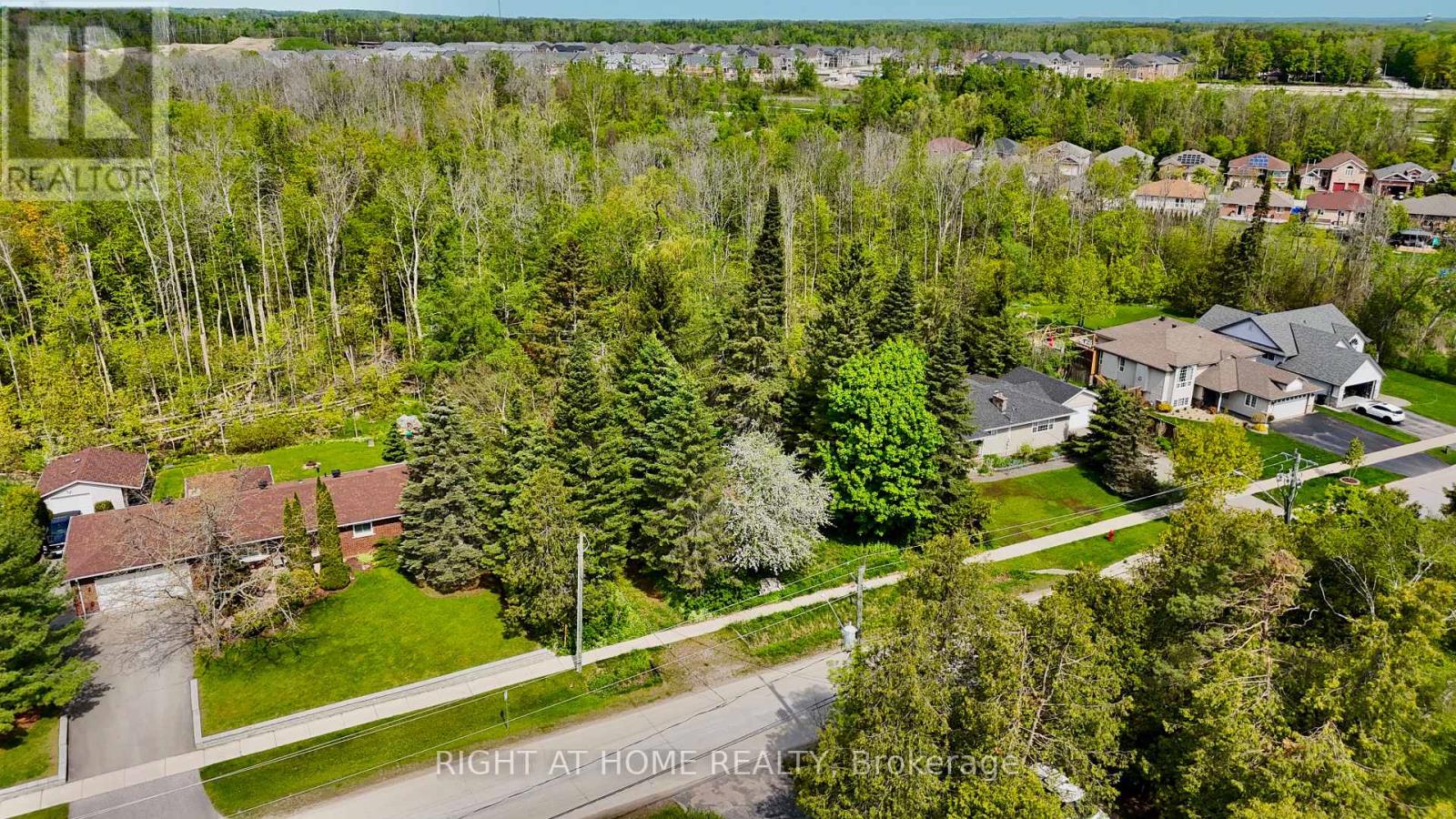 2802 Ireton Street, Innisfil (Alcona), Ontario  L9S 2J2 - Photo 12 - N12343663