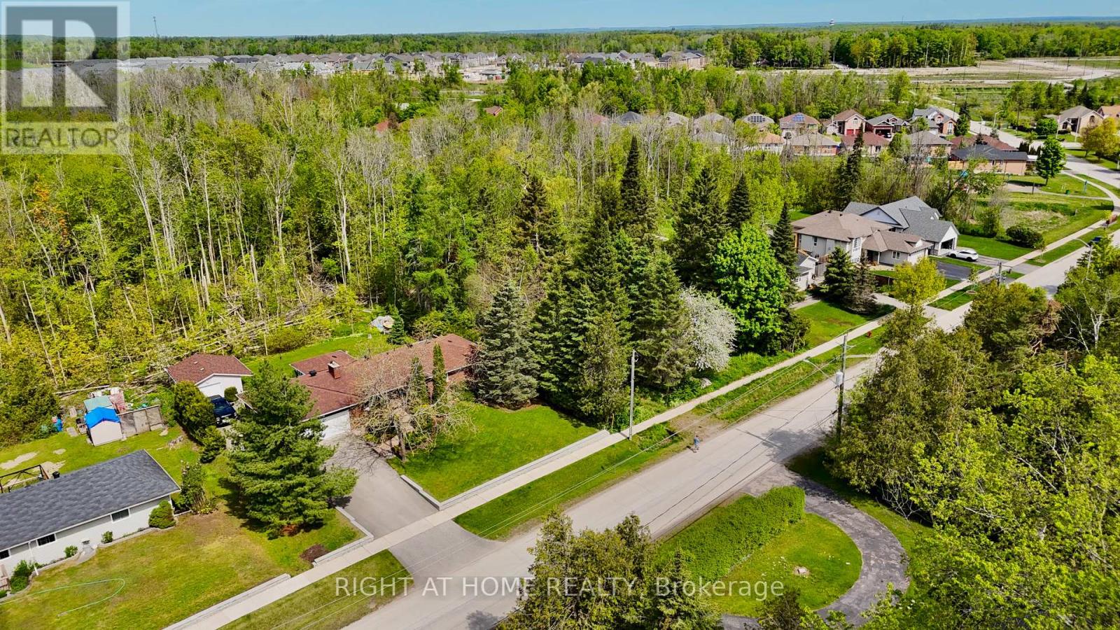 2802 Ireton Street, Innisfil (Alcona), Ontario  L9S 2J2 - Photo 9 - N12343663