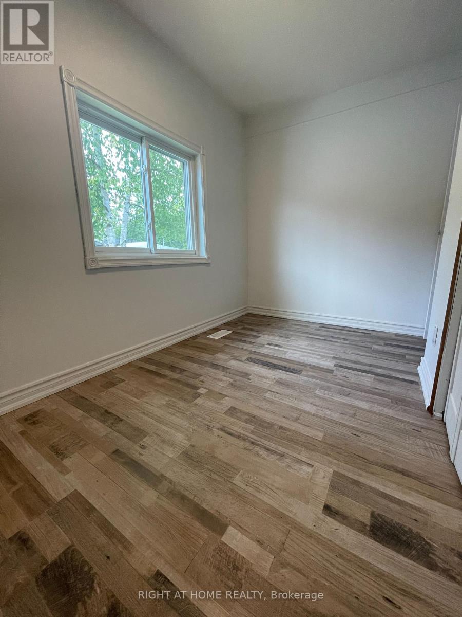 241 Elm Avenue, Georgina, Ontario  L4P 2V4 - Photo 12 - N12345799