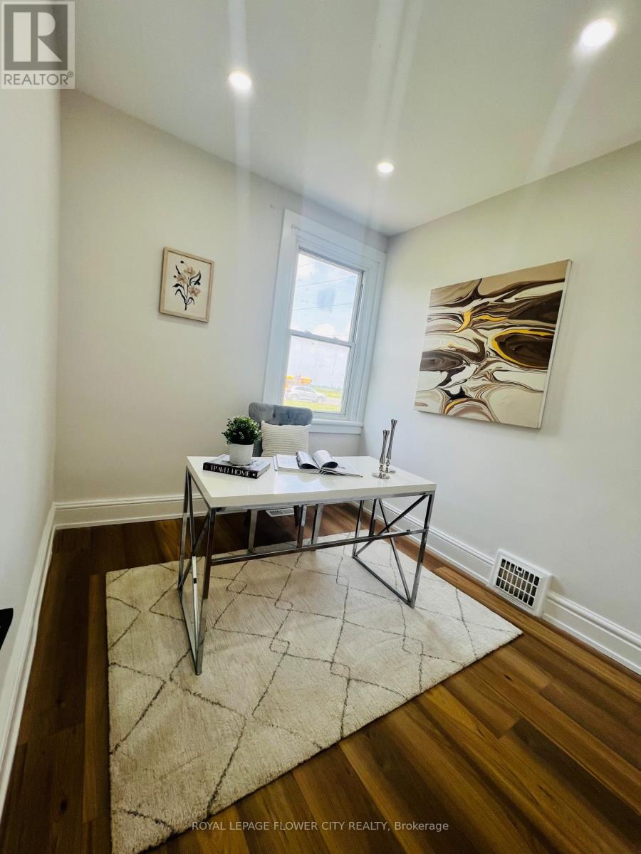 4509 White Oak Road, London South (South W), Ontario  N6E 3Y9 - Photo 11 - X12343946