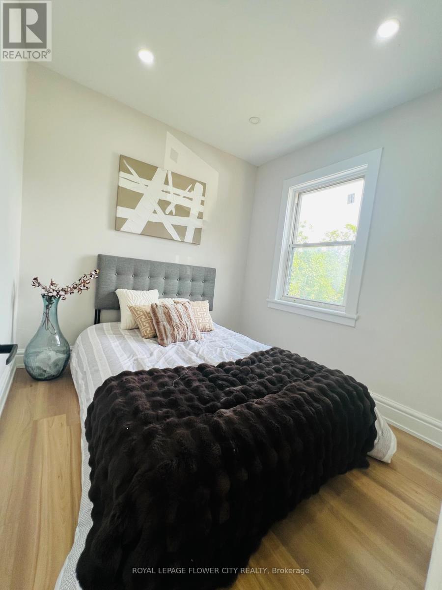 4509 White Oak Road, London South (South W), Ontario  N6E 3Y9 - Photo 9 - X12343946