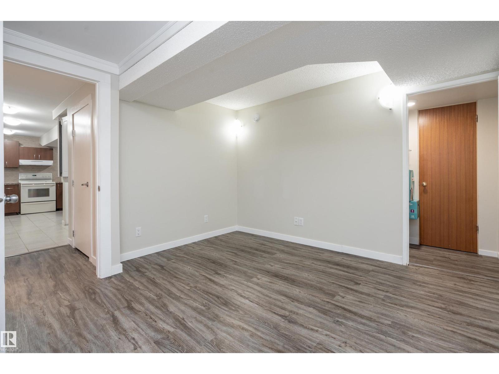 10015 97 Av Nw, Edmonton, Alberta  T5K 0A9 - Photo 45 - E4453048