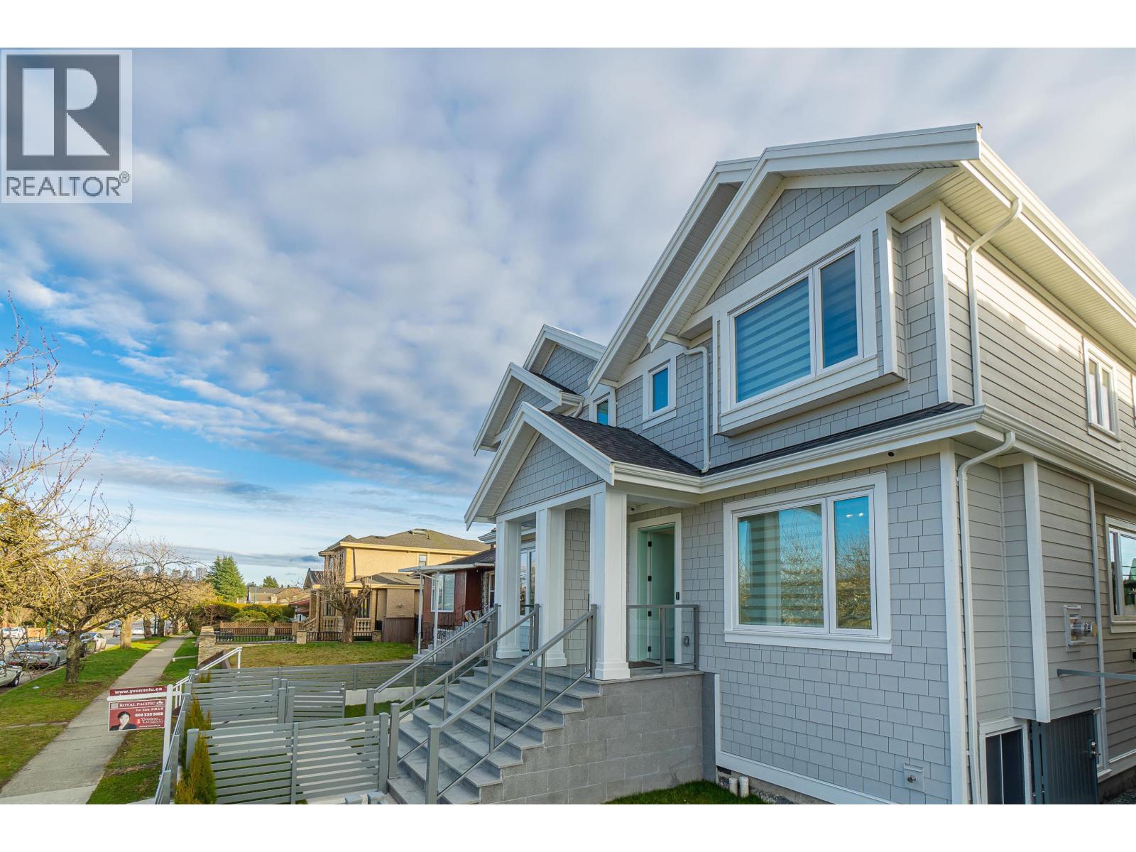 Listing Picture 14 of 14 : 2790 E 49TH AVENUE, Vancouver / 溫哥華 - 魯藝地產 Yvonne Lu Group - MLS Medallion Club Member