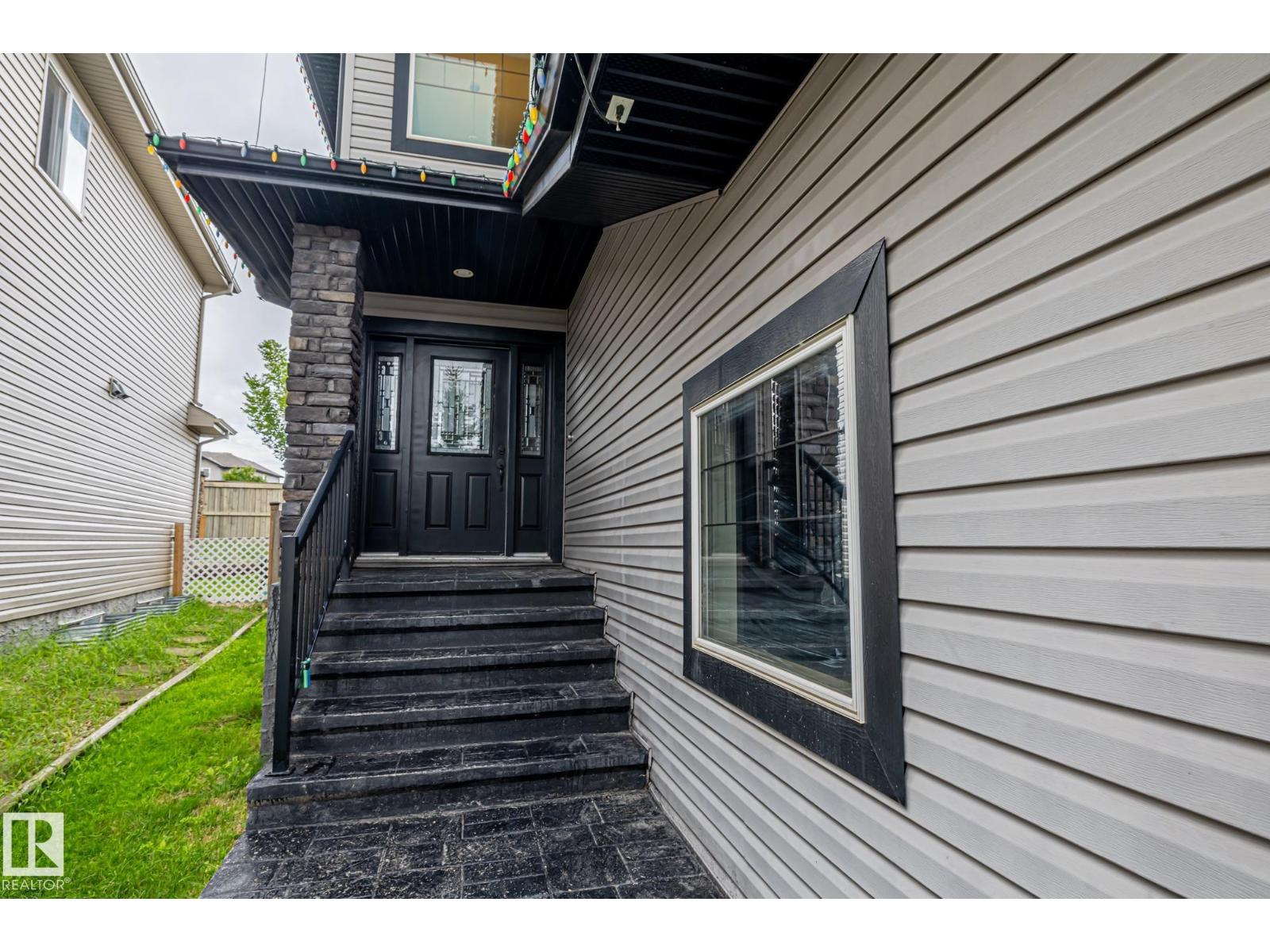 1552 Cunningham Cape Ca Sw, Edmonton, Alberta  T6W 0Y3 - Photo 5 - E4452402