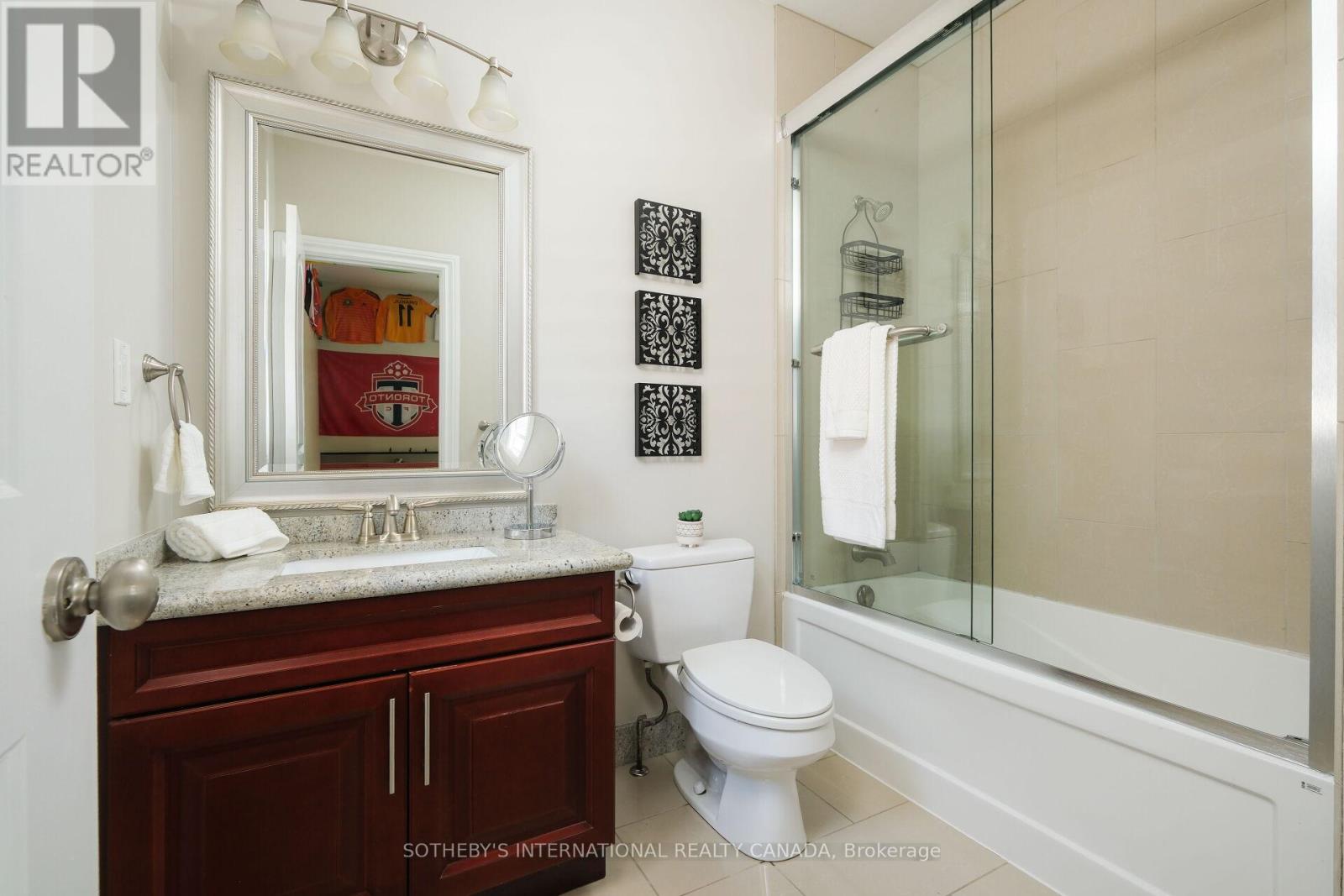 1761 Woodview Avenue, Pickering (Highbush), Ontario  L1V 1L3 - Photo 25 - E12343344