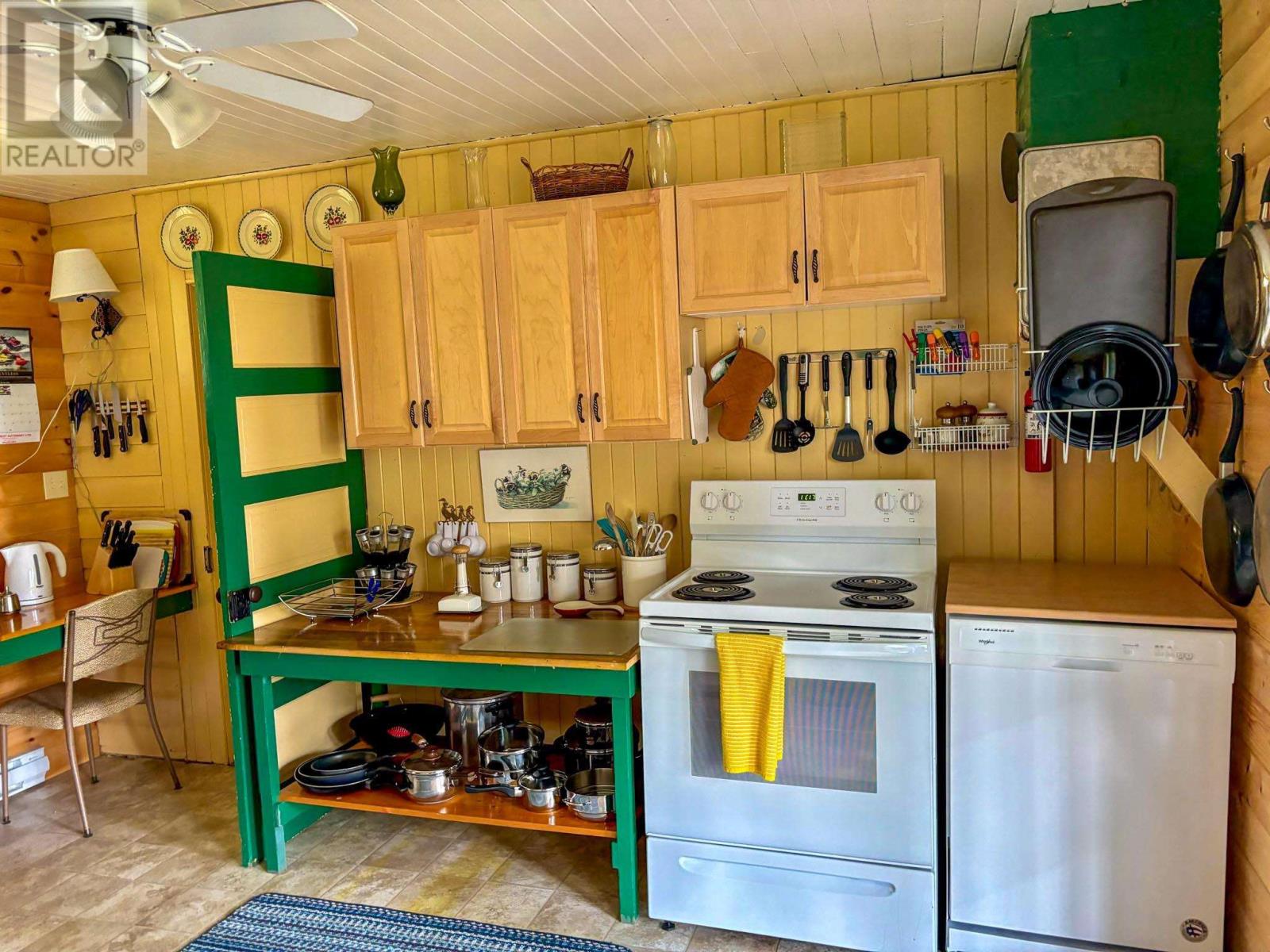 363p Brightwater Island, Lake Of The Woods, W Of Kenora, Ontario  P0X 1C0 - Photo 31 - TB251177