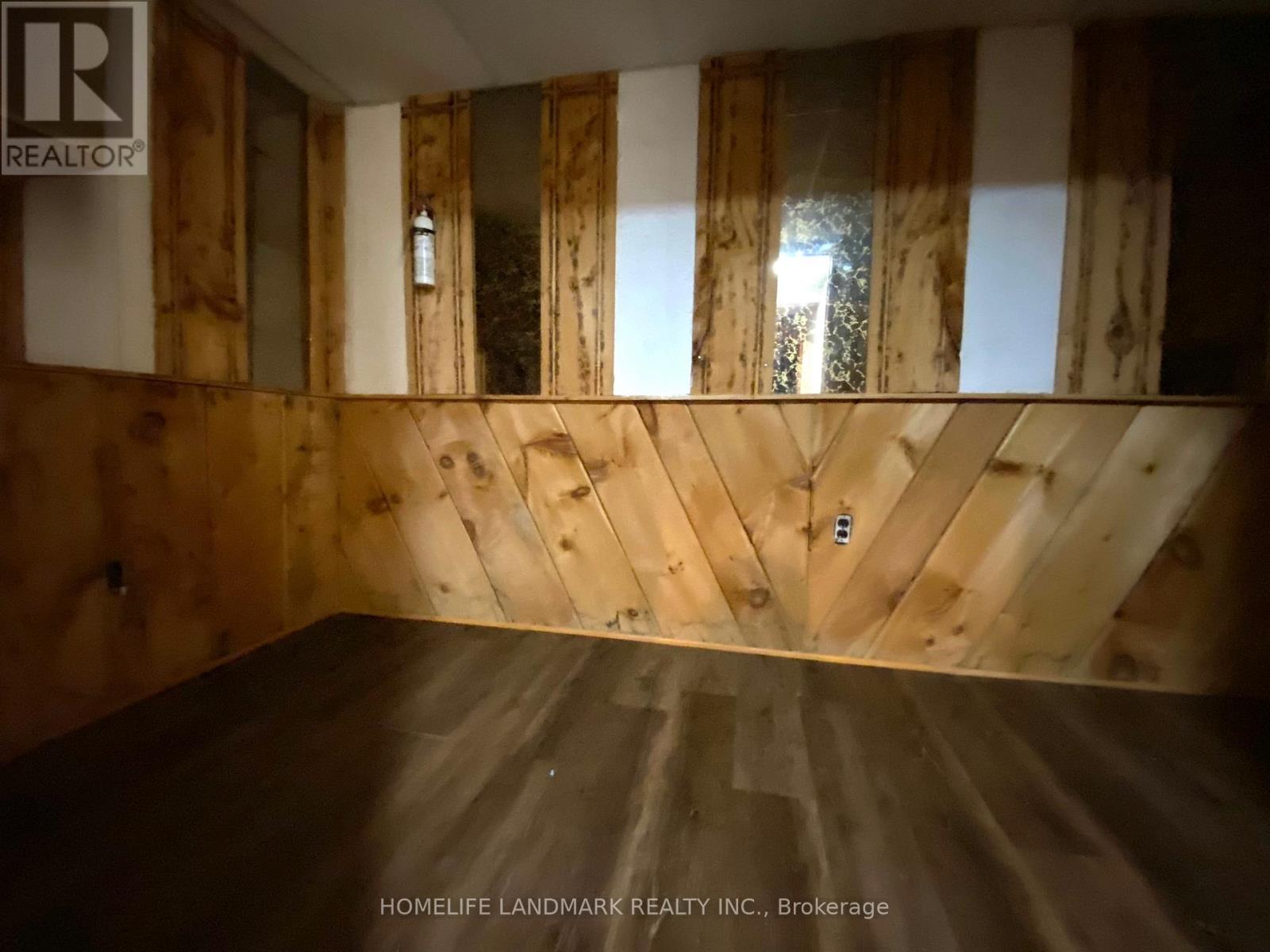 6986 Centennial Street, Niagara Falls (Arad/fallsview), Ontario  L2G 2Z1 - Photo 26 - X12345812