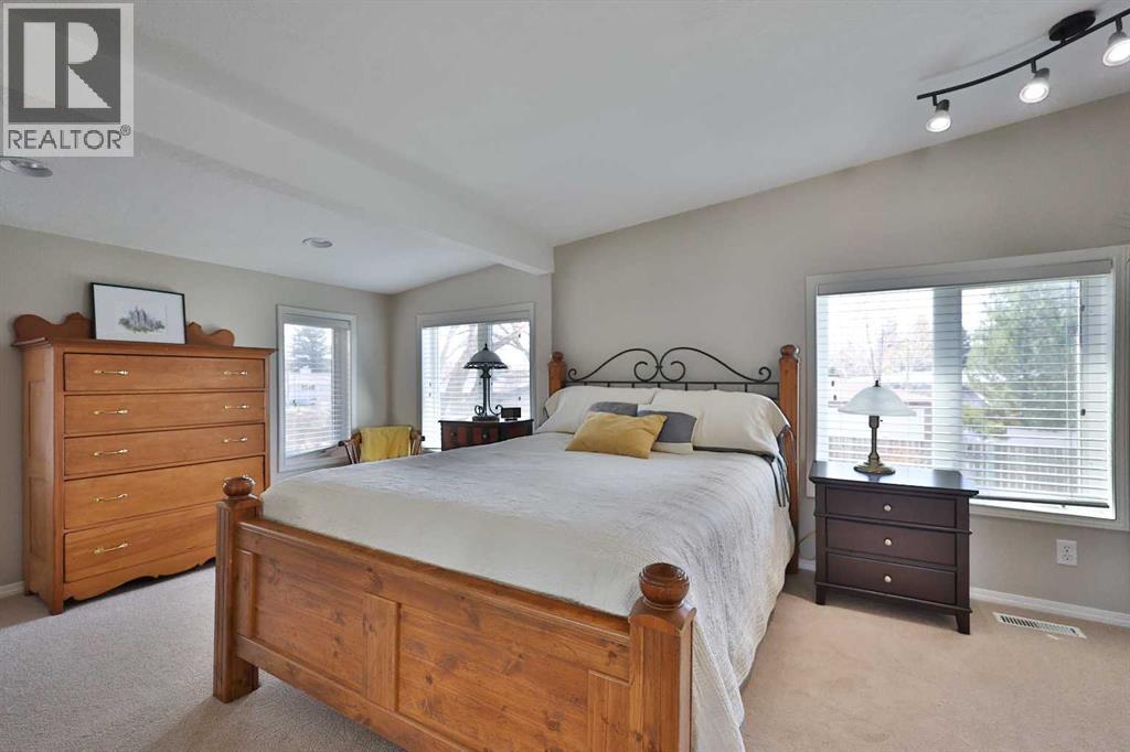 3218 Lakeside Road S, Lethbridge, Alberta  T1K 3H4 - Photo 17 - A2237357