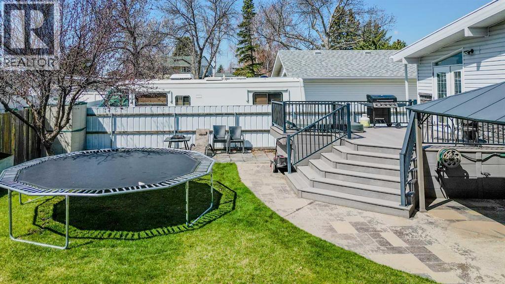 3218 Lakeside Road S, Lethbridge, Alberta  T1K 3H4 - Photo 36 - A2237357